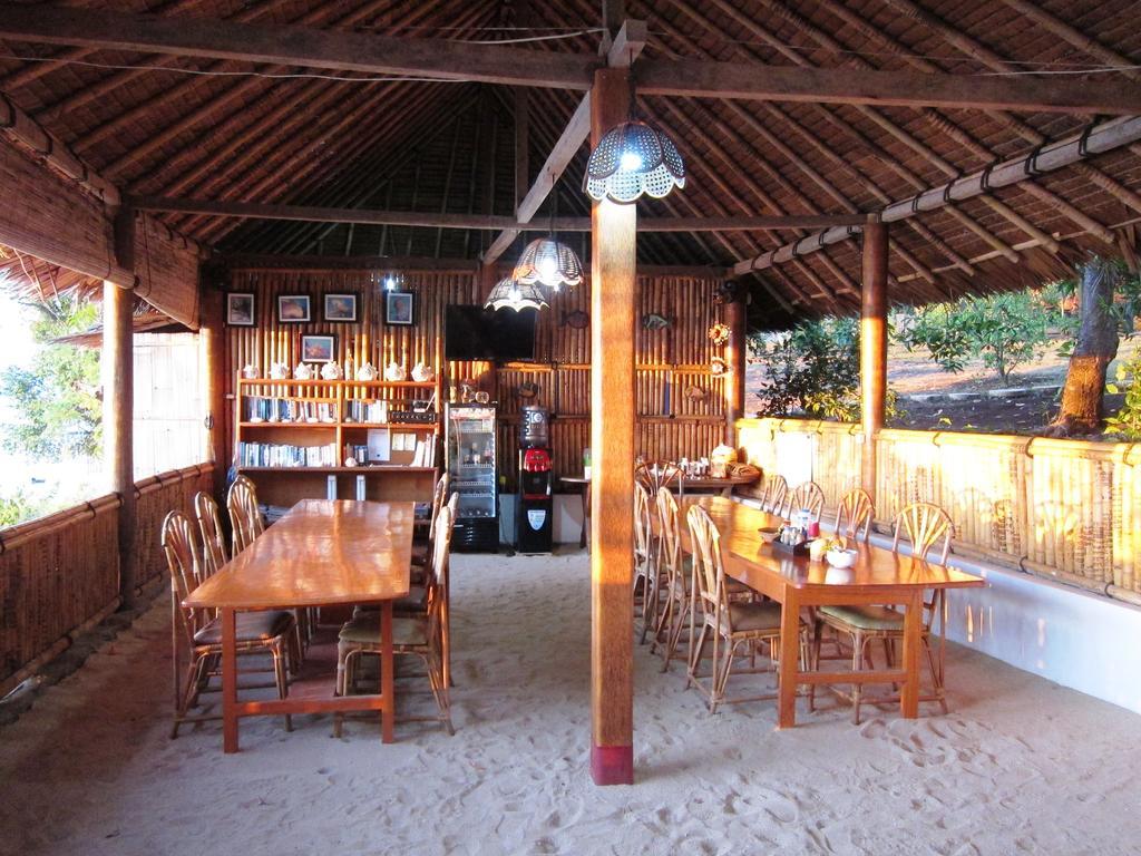 Raja Laut Dive Resort Бунакен Экстерьер фото