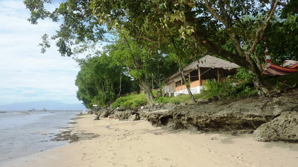 Raja Laut Dive Resort Бунакен Экстерьер фото